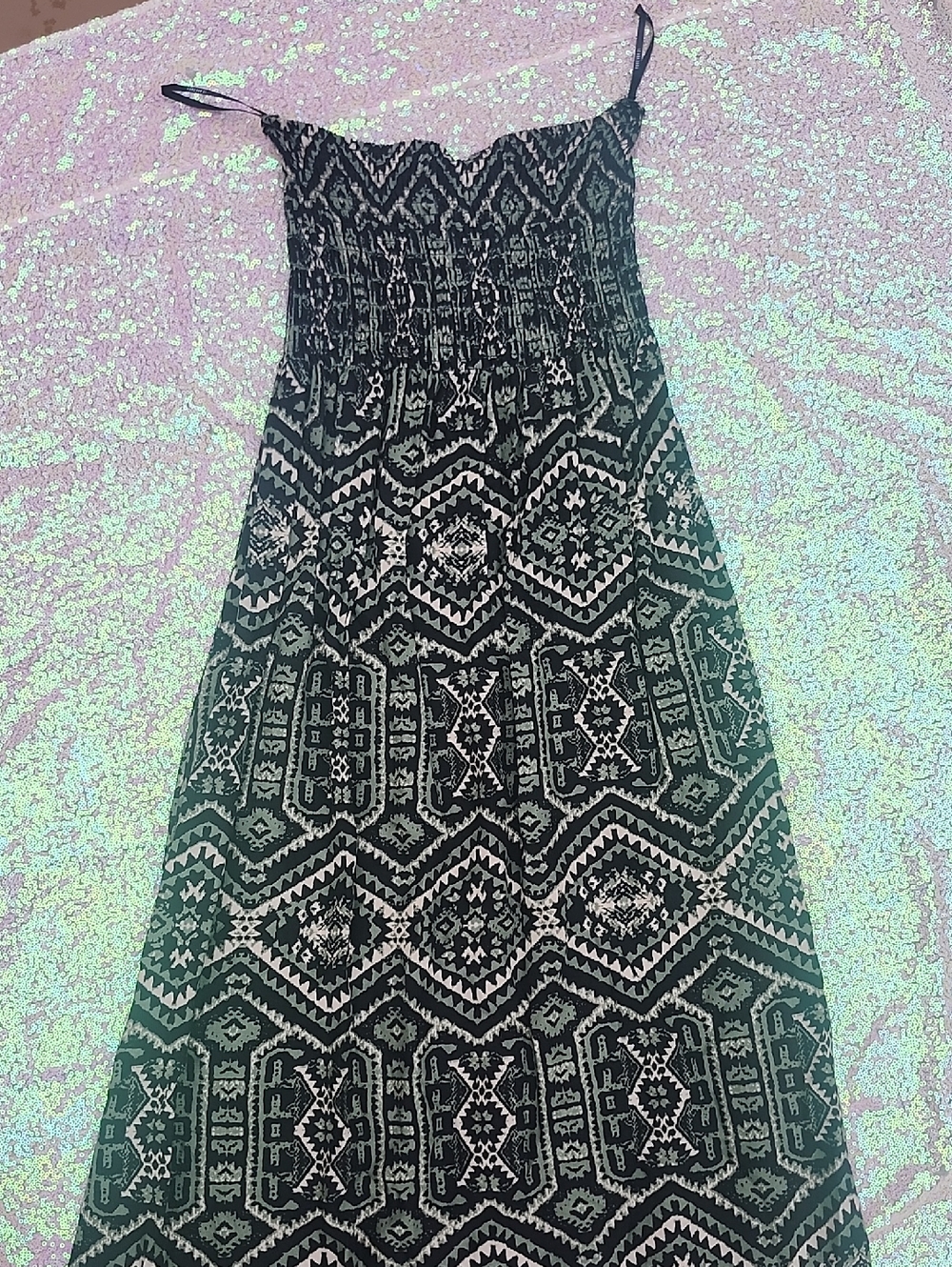 Forever 21 Women's Small Maxi Sleeeveless Dress! NWT Cute!!